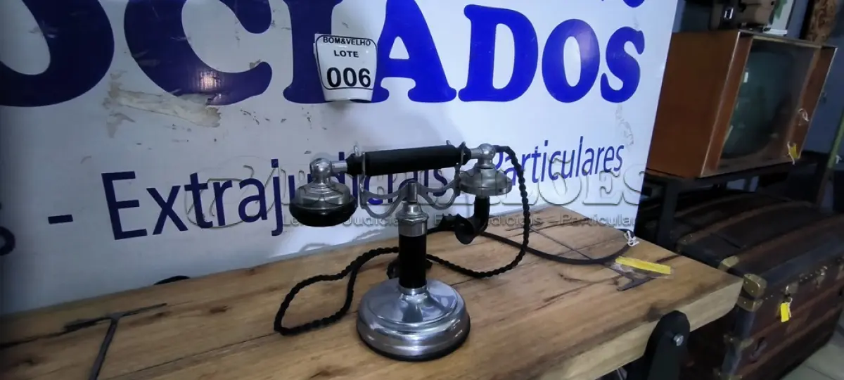 LOTE 006 - 01 TELEFONE GRAB-ME A PHONE. (NO ESTADO)