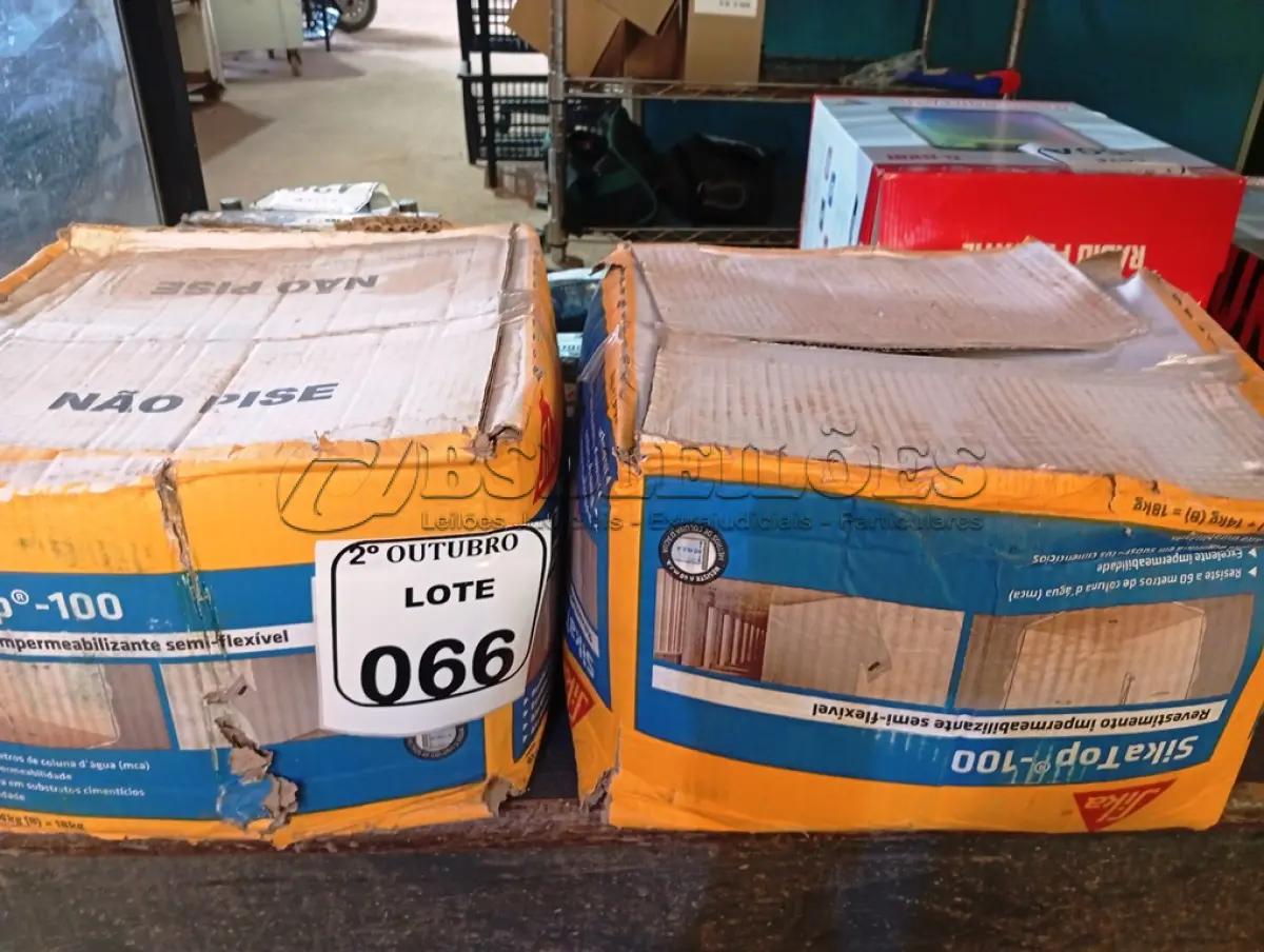 LOTE 066 - 02 CAIXAS DE SIKATOP-100. (NO ESTADO) ATENÇÃO! FAZER A VISITAÇÃO ANTES DE ARREMATAR, NÃO SABEMOS SE FUNCIONA. LEILÃO NÃO TEM GARANTIA E NEM DEVOLUÇÃO, SUJEITO A POSSÍVEIS AVARIAS VISÍVEIS/OCULTAS E/OU AUSÊNCIA DE COMPONENTES.
