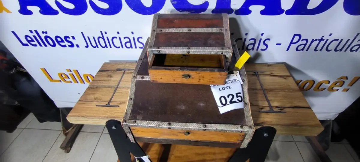 LOTE 025