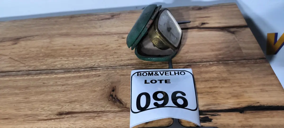 LOTE 096