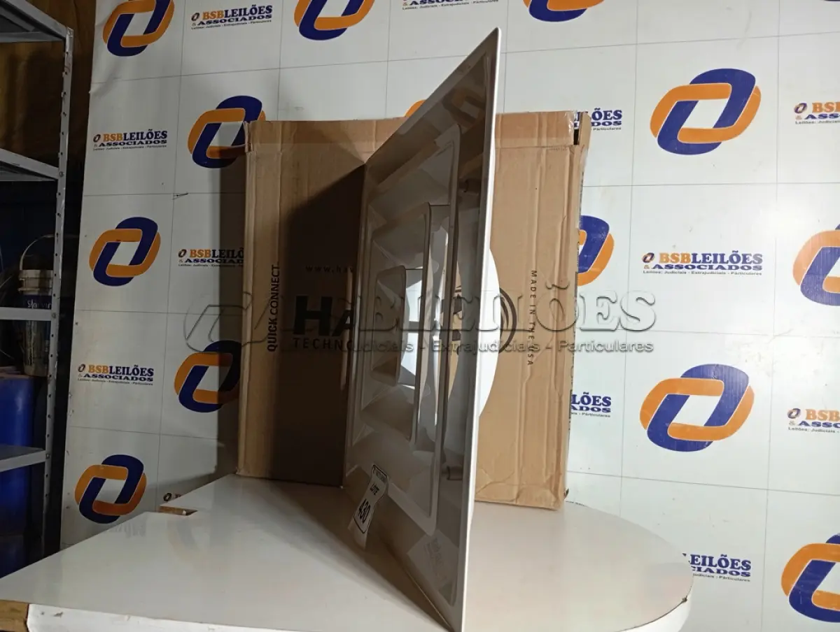 LOTE 430 - 02 TAMPAS DE VENTILAÇÃO. (NO ESTADO) ATENÇÃO! FAZER A VISITAÇÃO ANTES DE ARREMATAR, NÃO SABEMOS SE FUNCIONA. LEILÃO NÃO TEM GARANTIA E NEM DEVOLUÇÃO, SUJEITO A POSSÍVEIS AVARIAS VISÍVEIS/OCULTAS E/OU AUSÊNCIA DE COMPONENTES.