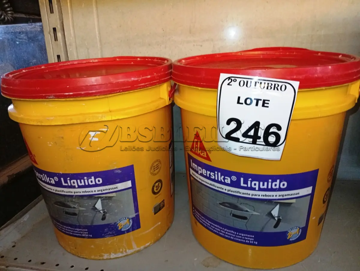 LOTE 246 - 02 BALDES DE IMPERSIKA LIQUIDO ADITIVO IMPERMEABILIZANTE E PLASTIFICANTE P REBOCO E ARGAMASSA DE 18L CADA. (NO ESTADO) ATENÇÃO! FAZER A VISITAÇÃO ANTES DE ARREMATAR, NÃO SABEMOS SE FUNCIONA. LEILÃO NÃO TEM GARANTIA E NEM DEVOLUÇÃO, SUJEITO A POSSÍVEIS AVARIAS VISÍVEIS/OCULTAS E/OU AUSÊNCIA DE COMPONENTES.