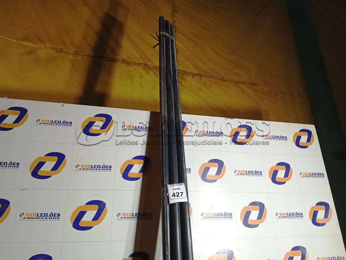 LOTE 427 - 05 ELETRODUTOS ROSCÁVEIS ANTI-CHAMAS 1.1/2. (NO ESTADO) ATENÇÃO! FAZER A VISITAÇÃO ANTES DE ARREMATAR, NÃO SABEMOS SE FUNCIONA. LEILÃO NÃO TEM GARANTIA E NEM DEVOLUÇÃO, SUJEITO A POSSÍVEIS AVARIAS VISÍVEIS/OCULTAS E/OU AUSÊNCIA DE COMPONENTES.