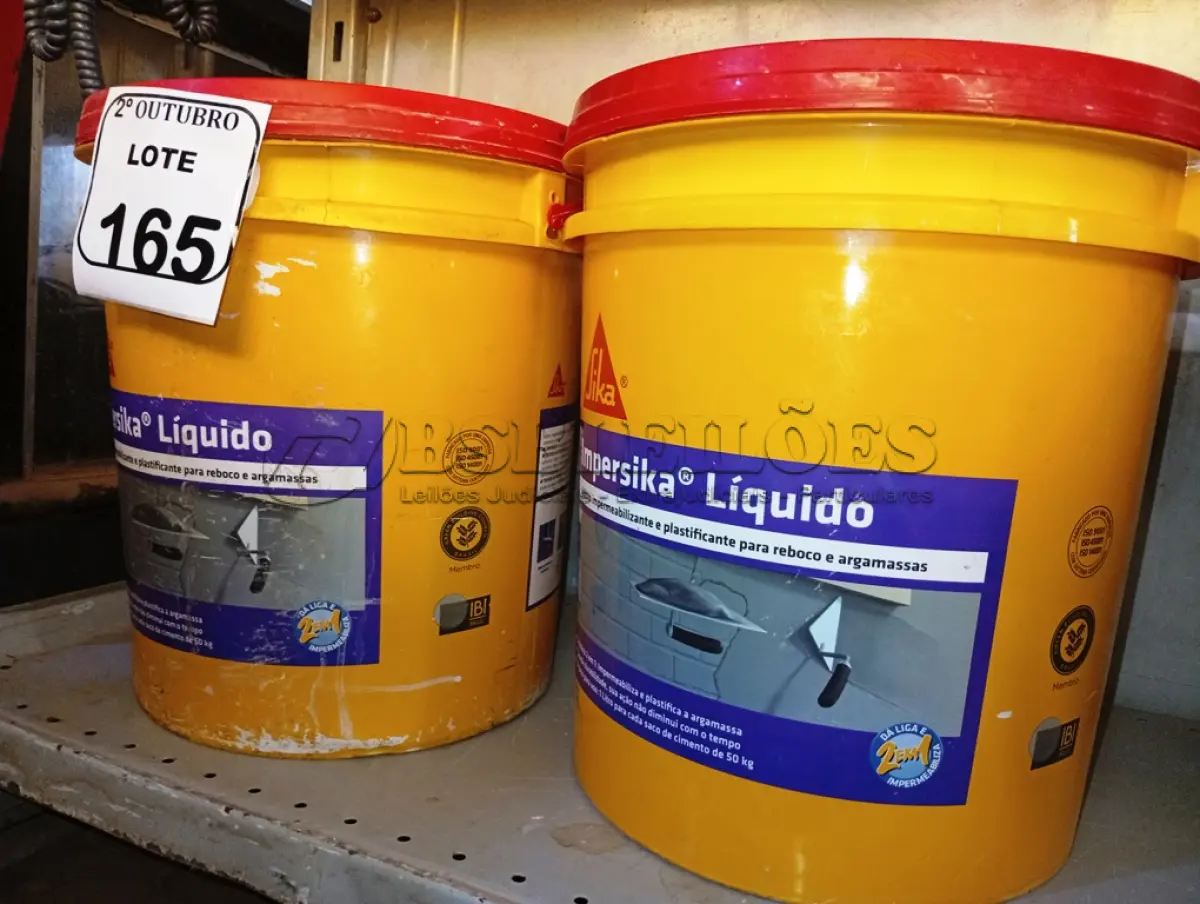 LOTE 165 - 02 BALDES DE IMPERSIKA LIQUIDO ADITIVO IMPERMEABILIZANTE E PLASTIFICANTE P REBOCO E ARGAMASSA DE 18L CADA. (NO ESTADO) ATENÇÃO! FAZER A VISITAÇÃO ANTES DE ARREMATAR, NÃO SABEMOS SE FUNCIONA. LEILÃO NÃO TEM GARANTIA E NEM DEVOLUÇÃO, SUJEITO A POSSÍVEIS AVARIAS VISÍVEIS/OCULTAS E/OU AUSÊNCIA DE COMPONENTES.