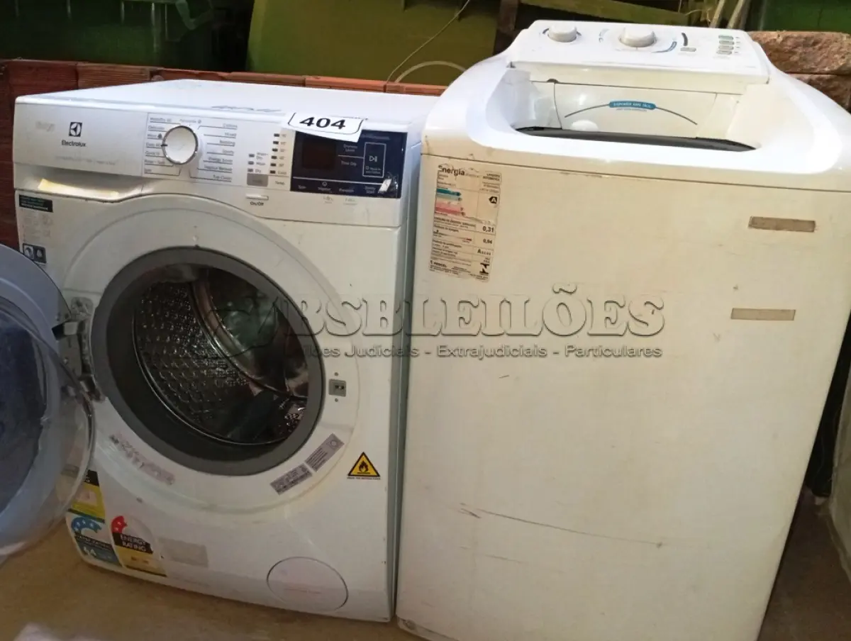 LOTE 404 - 01 LAVA E SECA ELETROLUX 07 KG E 01 MÁQUINA DE LAVAR ELETROLUX INCOMPLETA. (NO ESTADO) ATENÇÃO! FAZER A VISITAÇÃO ANTES DE ARREMATAR, NÃO SABEMOS SE FUNCIONA. LEILÃO NÃO TEM GARANTIA E NEM DEVOLUÇÃO, SUJEITO A POSSÍVEIS AVARIAS VISÍVEIS/OCULTAS E/OU AUSÊNCIA DE COMPONENTES.