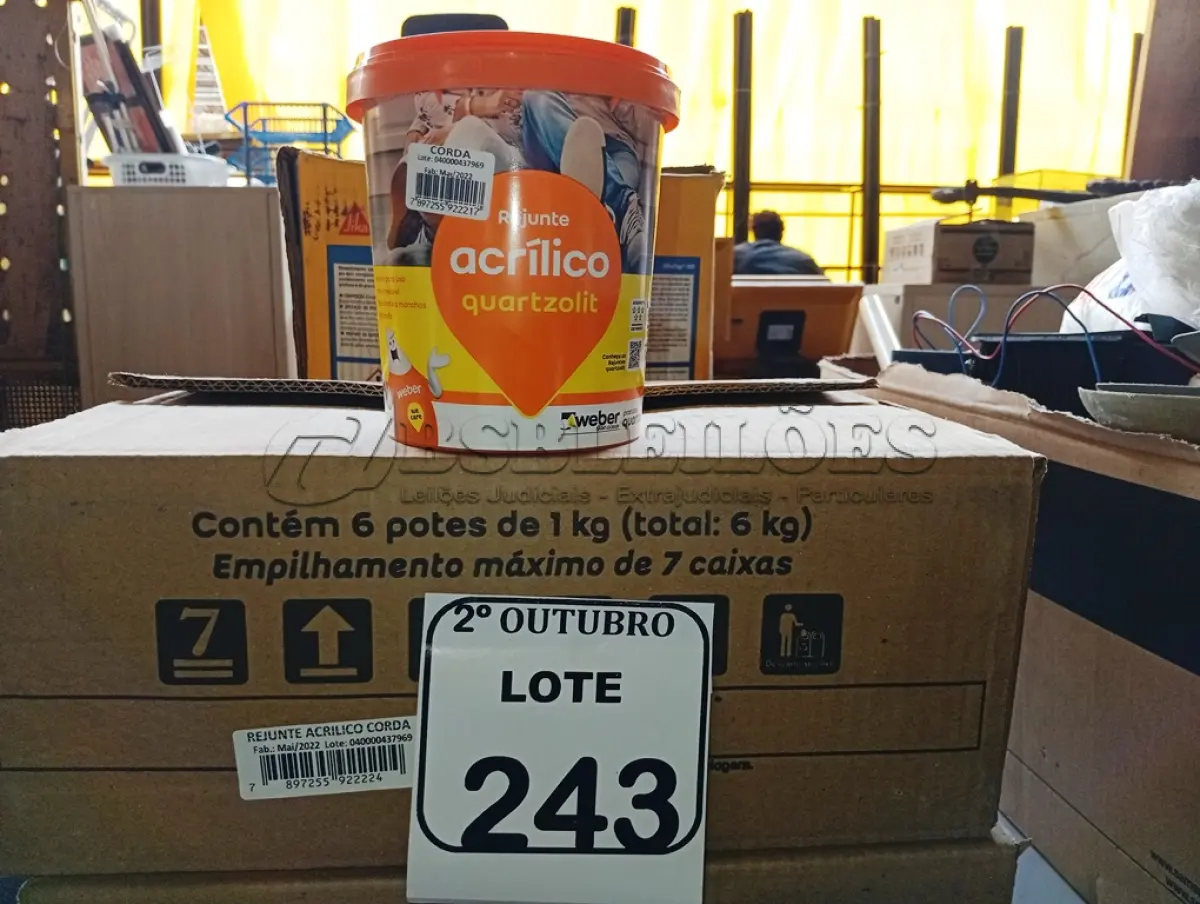 LOTE 243 - 12 REJUNTES ACRÍLICO 1KG CADA. (NO ESTADO) ATENÇÃO! FAZER A VISITAÇÃO ANTES DE ARREMATAR, NÃO SABEMOS SE FUNCIONA. LEILÃO NÃO TEM GARANTIA E NEM DEVOLUÇÃO, SUJEITO A POSSÍVEIS AVARIAS VISÍVEIS/OCULTAS E/OU AUSÊNCIA DE COMPONENTES.