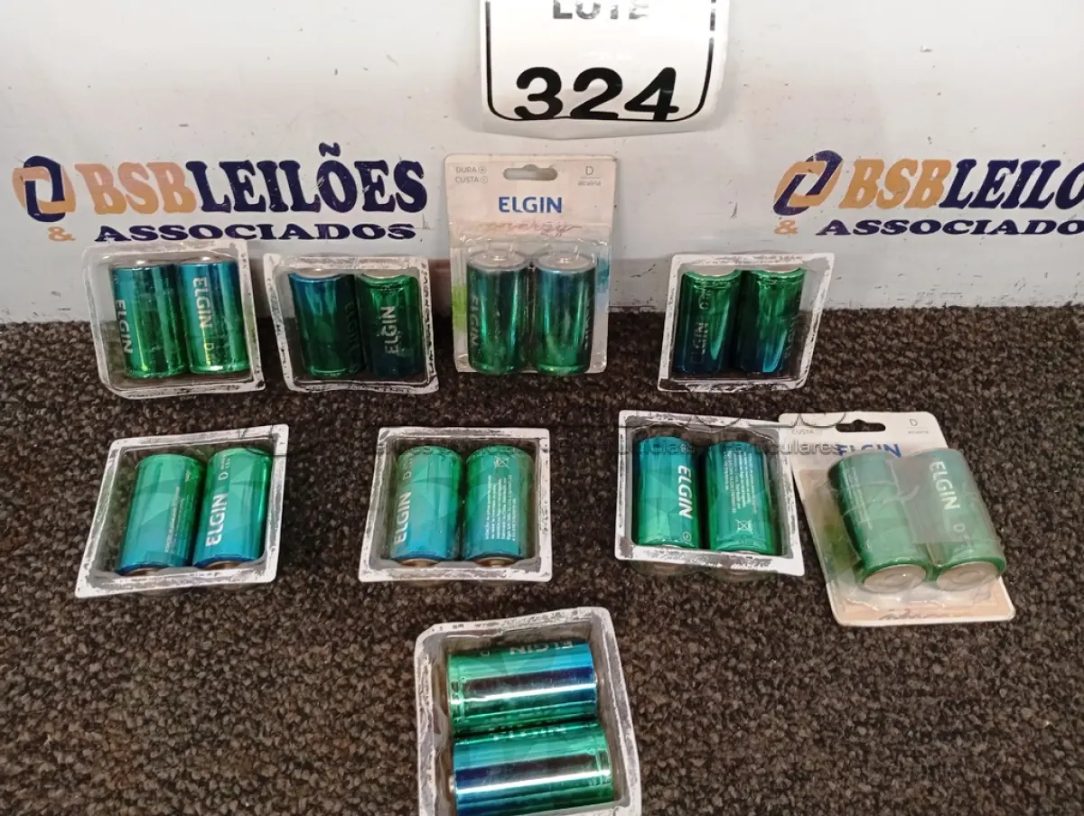 LOTE 324 - 18 PILHAS ELGIN D ALCALINA 1.5 V. (NO ESTADO) ATENÇÃO! FAZER A VISITAÇÃO ANTES DE ARREMATAR, NÃO SABEMOS SE FUNCIONA. LEILÃO NÃO TEM GARANTIA E NEM DEVOLUÇÃO, SUJEITO A POSSÍVEIS AVARIAS VISÍVEIS/OCULTAS E/OU AUSÊNCIA DE COMPONENTES.