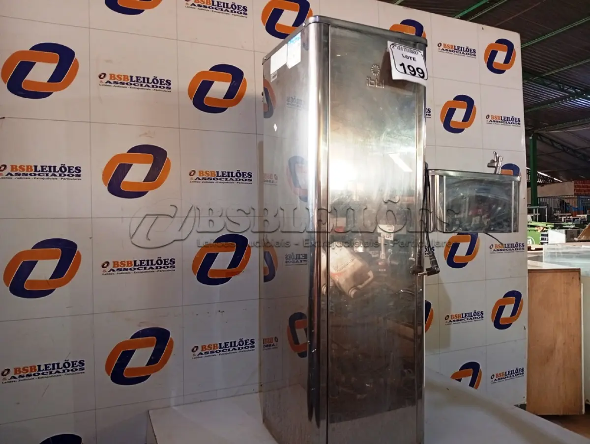 LOTE 199 - 01 BEBEDOURO DE ÁGUA DIRETA EM INOX MARCA IBBL. (NO ESTADO) ATENÇÃO! FAZER A VISITAÇÃO ANTES DE ARREMATAR, NÃO SABEMOS SE FUNCIONA. LEILÃO NÃO TEM GARANTIA E NEM DEVOLUÇÃO, SUJEITO A POSSÍVEIS AVARIAS VISÍVEIS/OCULTAS E/OU AUSÊNCIA DE COMPONENTES.