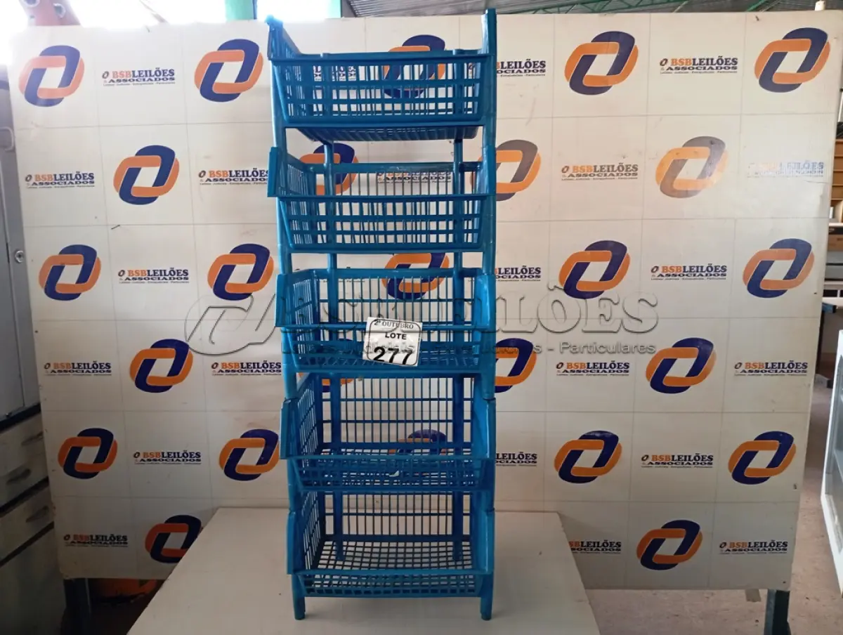 LOTE 277 - 05 CESTAS ORGANIZADORAS. (NO ESTADO) ATENÇÃO! FAZER A VISITAÇÃO ANTES DE ARREMATAR, NÃO SABEMOS SE FUNCIONA. LEILÃO NÃO TEM GARANTIA E NEM DEVOLUÇÃO, SUJEITO A POSSÍVEIS AVARIAS VISÍVEIS/OCULTAS E/OU AUSÊNCIA DE COMPONENTES.