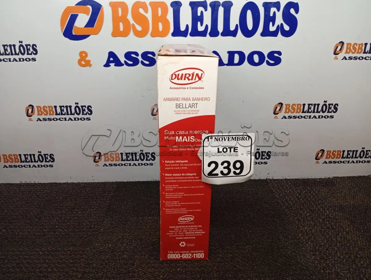 LOTE 239 - 01 ARMÁRIO P/BANHEIRO MARCA DURIN C/ESPELHO. (NO ESTADO) ATENÇÃO! FAZER A VISITAÇÃO ANTES DE ARREMATAR, NÃO SABEMOS SE FUNCIONA. LEILÃO NÃO TEM GARANTIA E NEM DEVOLUÇÃO, SUJEITO A POSSÍVEIS AVARIAS VISÍVEIS/OCULTAS E/OU AUSÊNCIA DE COMPONENTES.