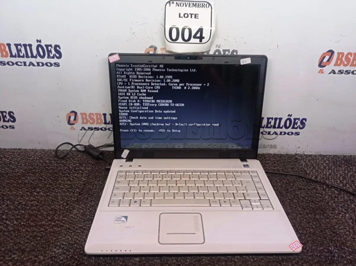LOTE 004 - 01 NOTEBOOK COM CARREGADOR MARCA POSITIVO.     (NO ESTADO) ATENÇÃO! FAZER A VISITAÇÃO ANTES DE ARREMATAR, NÃO SABEMOS SE FUNCIONA. LEILÃO NÃO TEM GARANTIA E NEM DEVOLUÇÃO, SUJEITO A POSSÍVEIS AVARIAS VISÍVEIS/OCULTAS E/OU AUSÊNCIA DE COMPONENTES.