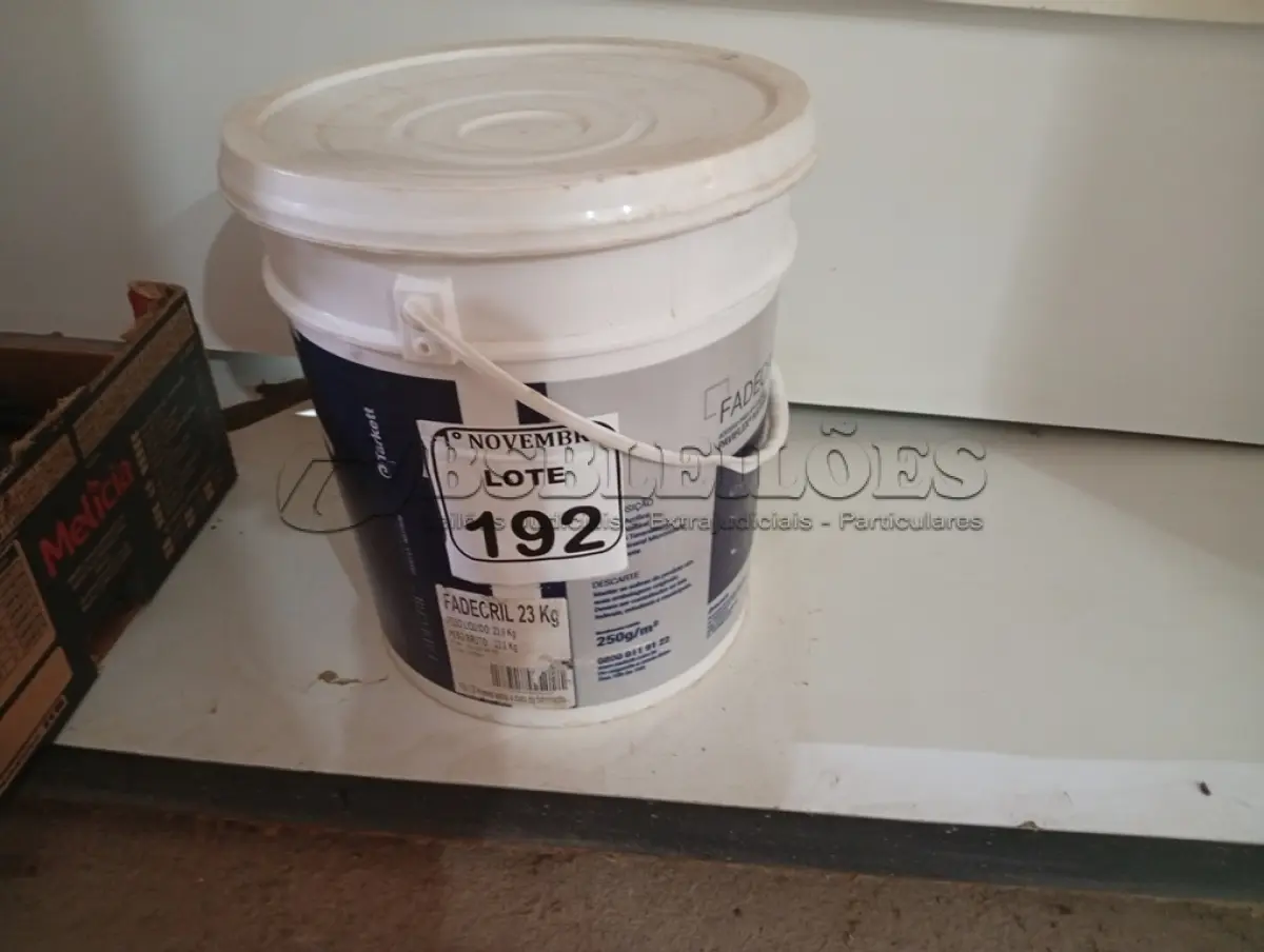LOTE 192 - 01 ADESIVO PARA APLICAÇÃO NATURAL MARCA TAKETT. 23KG. (NO ESTADO) ATENÇÃO! FAZER A VISITAÇÃO ANTES DE ARREMATAR, NÃO SABEMOS SE FUNCIONA. LEILÃO NÃO TEM GARANTIA E NEM DEVOLUÇÃO, SUJEITO A POSSÍVEIS AVARIAS VISÍVEIS/OCULTAS E/OU AUSÊNCIA DE COMPONENTES.