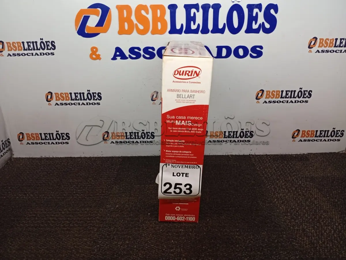 LOTE 253 - 01 ARMÁRIO P/BANHEIRO MARCA DURIN C/ESPELHO. (NO ESTADO) ATENÇÃO! FAZER A VISITAÇÃO ANTES DE ARREMATAR, NÃO SABEMOS SE FUNCIONA. LEILÃO NÃO TEM GARANTIA E NEM DEVOLUÇÃO, SUJEITO A POSSÍVEIS AVARIAS VISÍVEIS/OCULTAS E/OU AUSÊNCIA DE COMPONENTES.