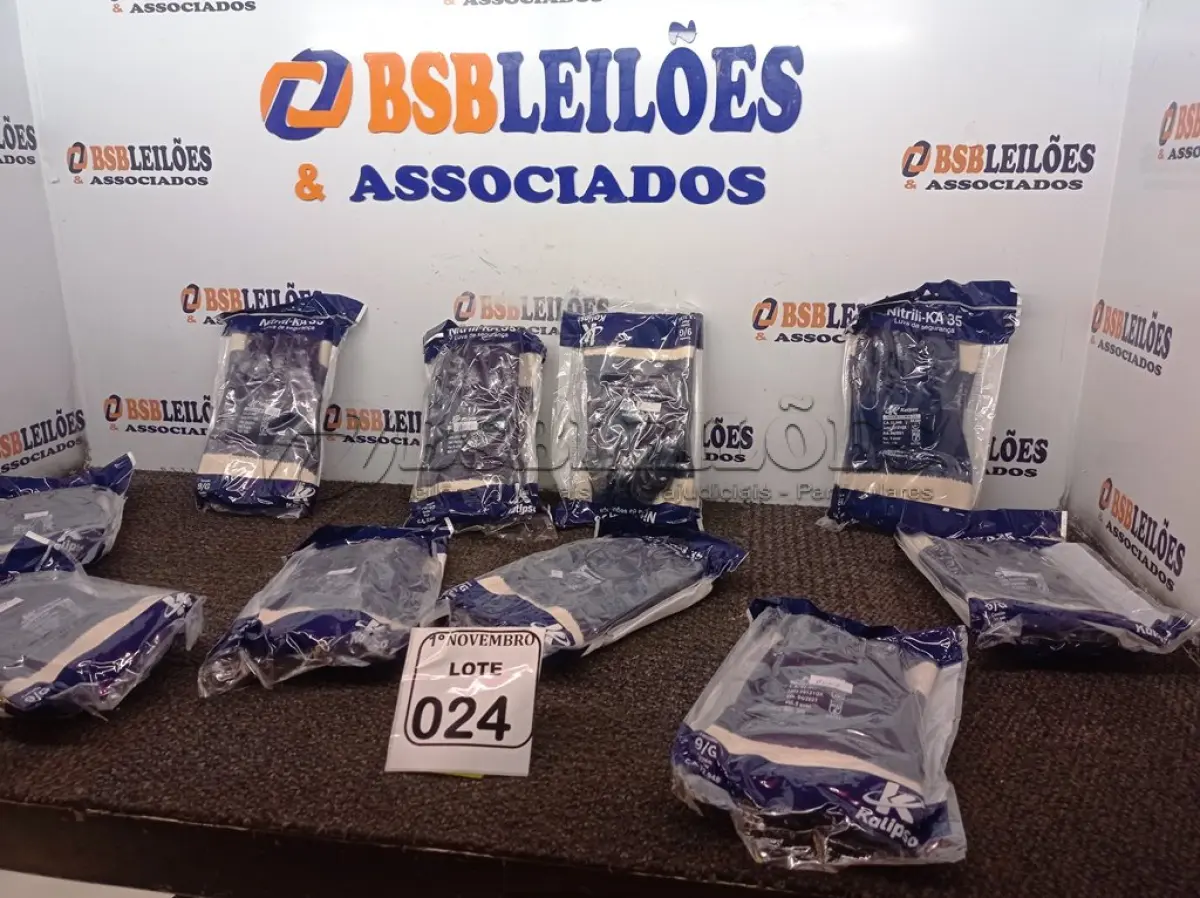 LOTE 024 - 01 LOTE C/ 10 PARES DE LUVAS DE SEGURANÇA NITRILI-KA35 MARCA KALIPSO TAMANHO 9/G. (NO ESTADO) ATENÇÃO! FAZER A VISITAÇÃO ANTES DE ARREMATAR, NÃO SABEMOS SE FUNCIONA. LEILÃO NÃO TEM GARANTIA E NEM DEVOLUÇÃO, SUJEITO A POSSÍVEIS AVARIAS VISÍVEIS/OCULTAS E/OU AUSÊNCIA DE COMPONENTES.