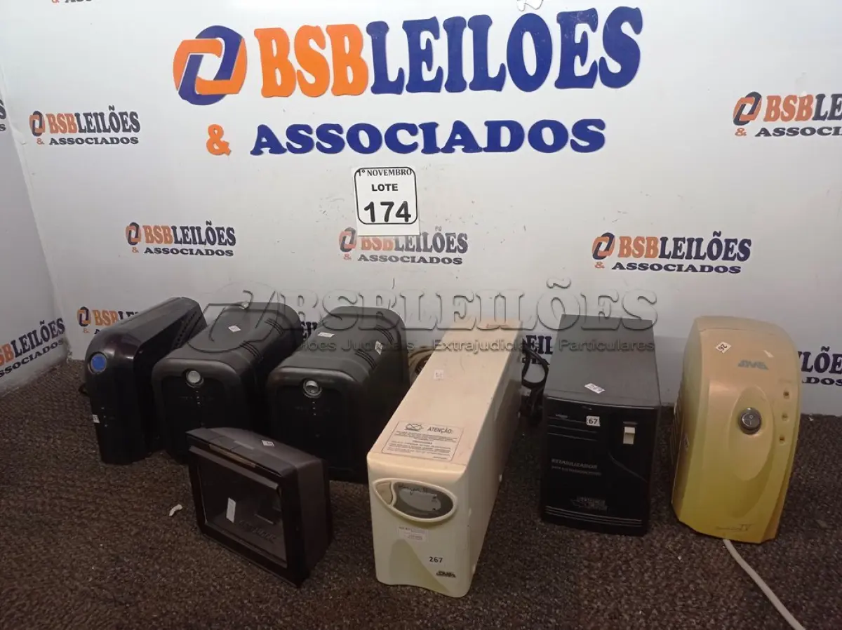 LOTE 174 - 03 NOBREAKS, 03 ESTABILIZADORES MARCAS E MODELOS DIVERSOS E 01 LEITOR DE CÓDIGO DE BARRAS. (NO ESTADO) ATENÇÃO! FAZER A VISITAÇÃO ANTES DE ARREMATAR, NÃO SABEMOS SE FUNCIONA. LEILÃO NÃO TEM GARANTIA E NEM DEVOLUÇÃO, SUJEITO A POSSÍVEIS AVARIAS VISÍVEIS/OCULTAS E/OU AUSÊNCIA DE COMPONENTES.