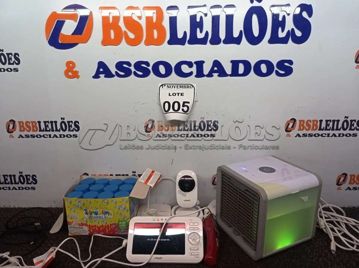 LOTE 005 - 01 BABÁ ELETRÔNICA, 01 UMIDIFICADOR PORTÁTIL, 03 CABOS DIVERSOS, 01 CARREGADOR E DIVERSOS.  (NO ESTADO) ATENÇÃO! FAZER A VISITAÇÃO ANTES DE ARREMATAR, NÃO SABEMOS SE FUNCIONA. LEILÃO NÃO TEM GARANTIA E NEM DEVOLUÇÃO, SUJEITO A POSSÍVEIS AVARIAS VISÍVEIS/OCULTAS E/OU AUSÊNCIA DE COMPONENTES.