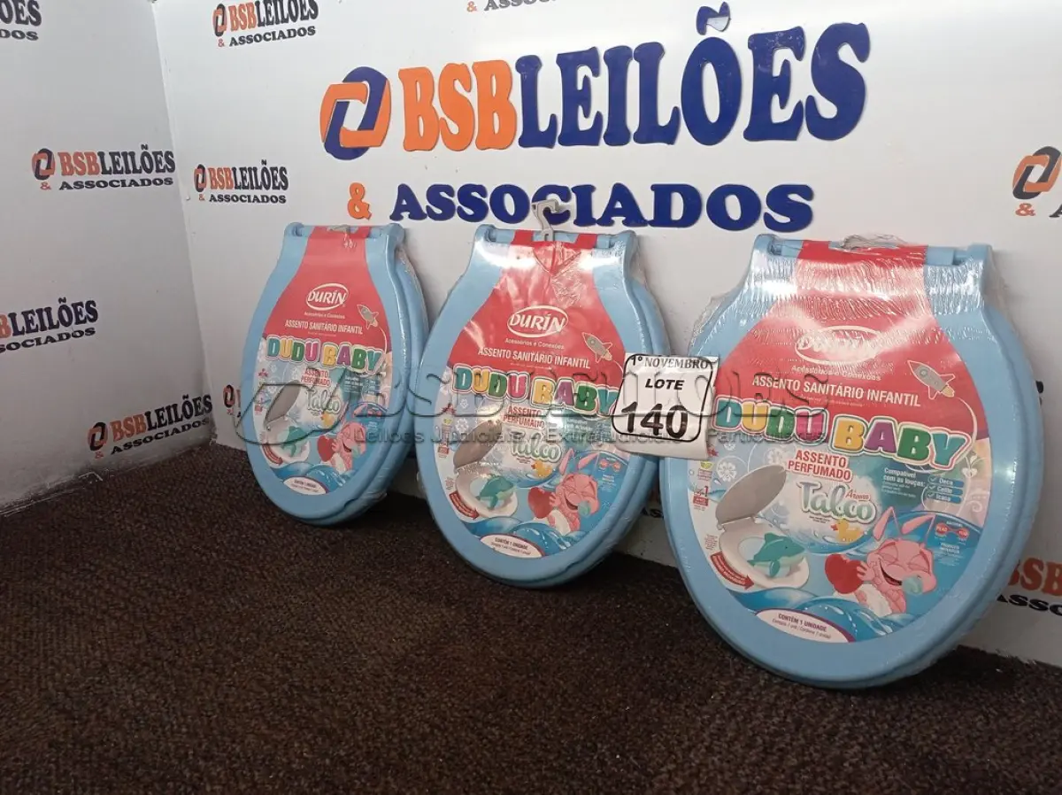 LOTE 140 - 03 ASSENTOS INFANTIL ESP DUDUBABY TALCO AZUL DURIN. (NO ESTADO) ATENÇÃO! FAZER A VISITAÇÃO ANTES DE ARREMATAR, NÃO SABEMOS SE FUNCIONA. LEILÃO NÃO TEM GARANTIA E NEM DEVOLUÇÃO, SUJEITO A POSSÍVEIS AVARIAS VISÍVEIS/OCULTAS E/OU AUSÊNCIA DE COMPONENTES.