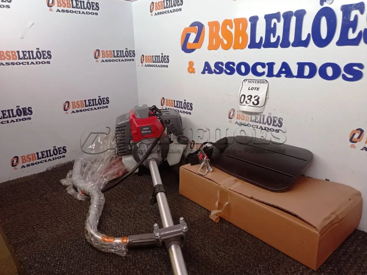 LOTE 033 - 01 ROÇADEIRA MARCA BRANCO MODELO BR43 (NOVA). (NO ESTADO) ATENÇÃO! FAZER A VISITAÇÃO ANTES DE ARREMATAR, NÃO SABEMOS SE FUNCIONA. LEILÃO NÃO TEM GARANTIA E NEM DEVOLUÇÃO, SUJEITO A POSSÍVEIS AVARIAS VISÍVEIS/OCULTAS E/OU AUSÊNCIA DE COMPONENTES.