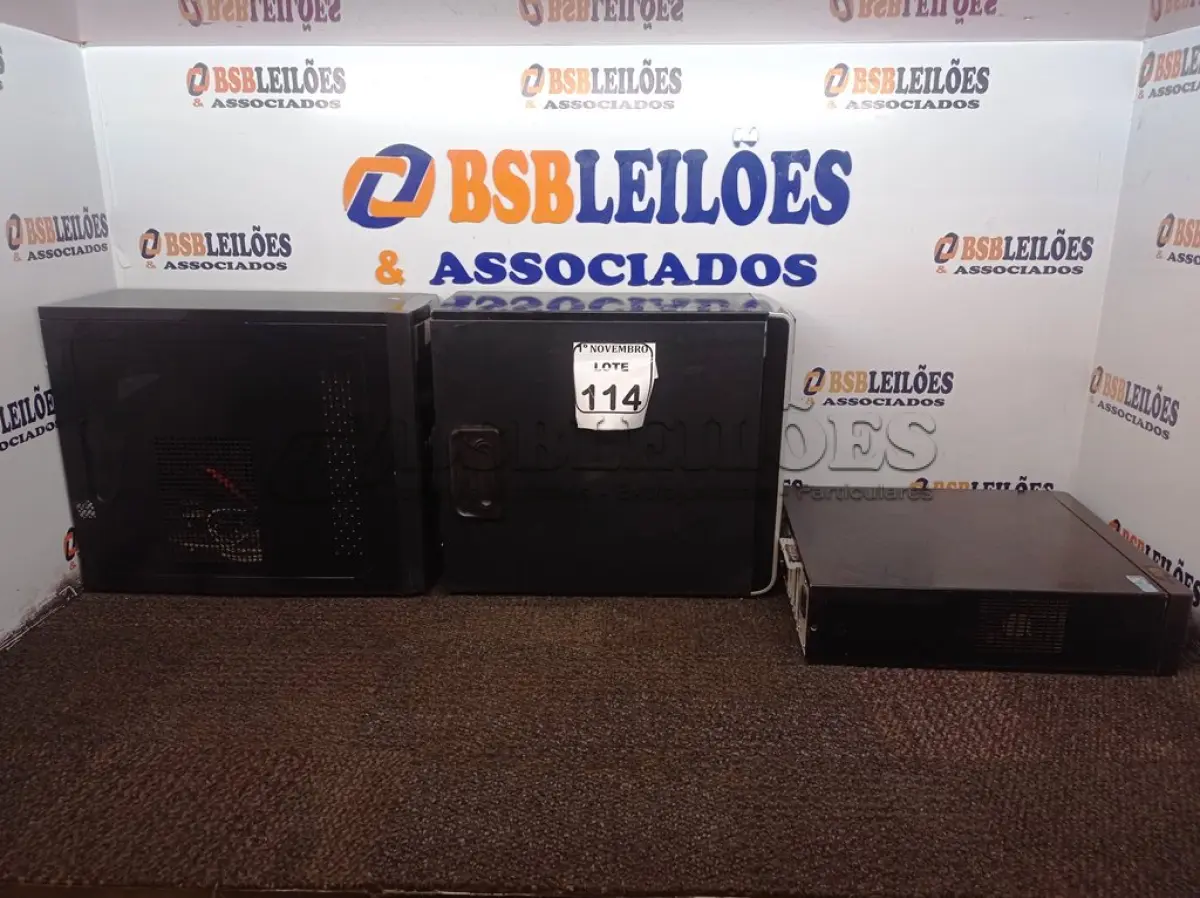 LOTE 114 - 03 CPU’S MARCAS E MODELOS DIVERSOS. (NO ESTADO) ATENÇÃO! FAZER A VISITAÇÃO ANTES DE ARREMATAR, NÃO SABEMOS SE FUNCIONA. LEILÃO NÃO TEM GARANTIA E NEM DEVOLUÇÃO, SUJEITO A POSSÍVEIS AVARIAS VISÍVEIS/OCULTAS E/OU AUSÊNCIA DE COMPONENTES.