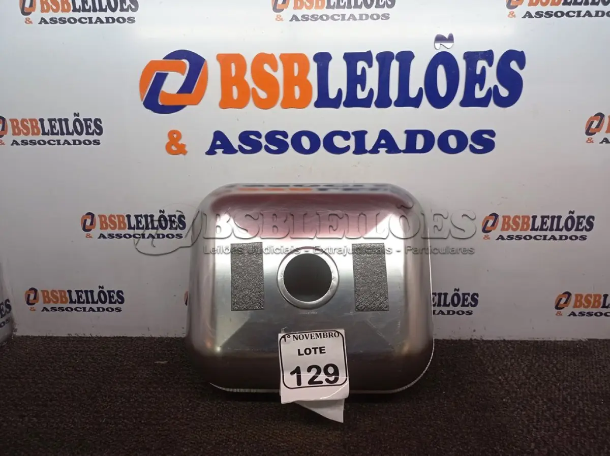 LOTE 129 - 01 CUBA EM AÇO INOX 400X340X140MM.(NOVA) (NO ESTADO) ATENÇÃO! FAZER A VISITAÇÃO ANTES DE ARREMATAR, NÃO SABEMOS SE FUNCIONA. LEILÃO NÃO TEM GARANTIA E NEM DEVOLUÇÃO, SUJEITO A POSSÍVEIS AVARIAS VISÍVEIS/OCULTAS E/OU AUSÊNCIA DE COMPONENTES.