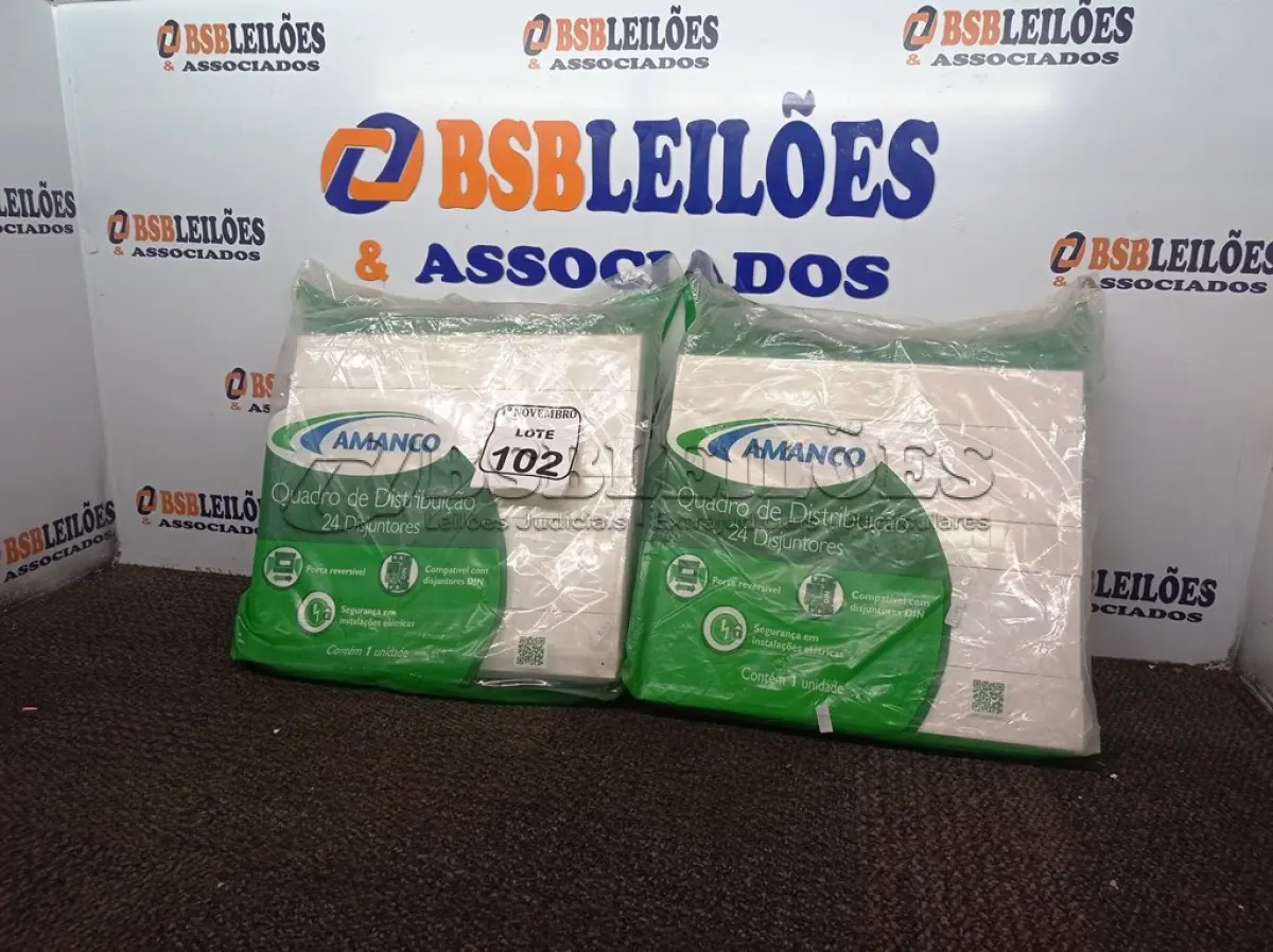 LOTE 102 - 02 QUADROS DE DISTRIBUIÇÃO, MARCA P/24 DISJUNTORES. (NO ESTADO) ATENÇÃO! FAZER A VISITAÇÃO ANTES DE ARREMATAR, NÃO SABEMOS SE FUNCIONA. LEILÃO NÃO TEM GARANTIA E NEM DEVOLUÇÃO, SUJEITO A POSSÍVEIS AVARIAS VISÍVEIS/OCULTAS E/OU AUSÊNCIA DE COMPONENTES.