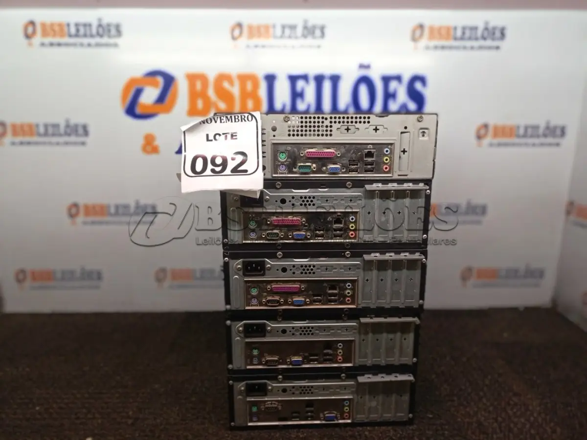 LOTE 092 - 05 CPU’S MARCAS E MODELOS DIVERSOS. (NO ESTADO) ATENÇÃO! FAZER A VISITAÇÃO ANTES DE ARREMATAR, NÃO SABEMOS SE FUNCIONA. LEILÃO NÃO TEM GARANTIA E NEM DEVOLUÇÃO, SUJEITO A POSSÍVEIS AVARIAS VISÍVEIS/OCULTAS E/OU AUSÊNCIA DE COMPONENTES.