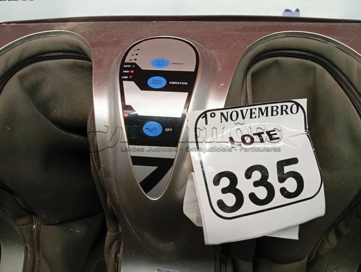 LOTE 335 - 01 MASSAGEADOR P/PÉS. (NO ESTADO) ATENÇÃO! FAZER A VISITAÇÃO ANTES DE ARREMATAR, NÃO SABEMOS SE FUNCIONA. LEILÃO NÃO TEM GARANTIA E NEM DEVOLUÇÃO, SUJEITO A POSSÍVEIS AVARIAS VISÍVEIS/OCULTAS E/OU AUSÊNCIA DE COMPONENTES.