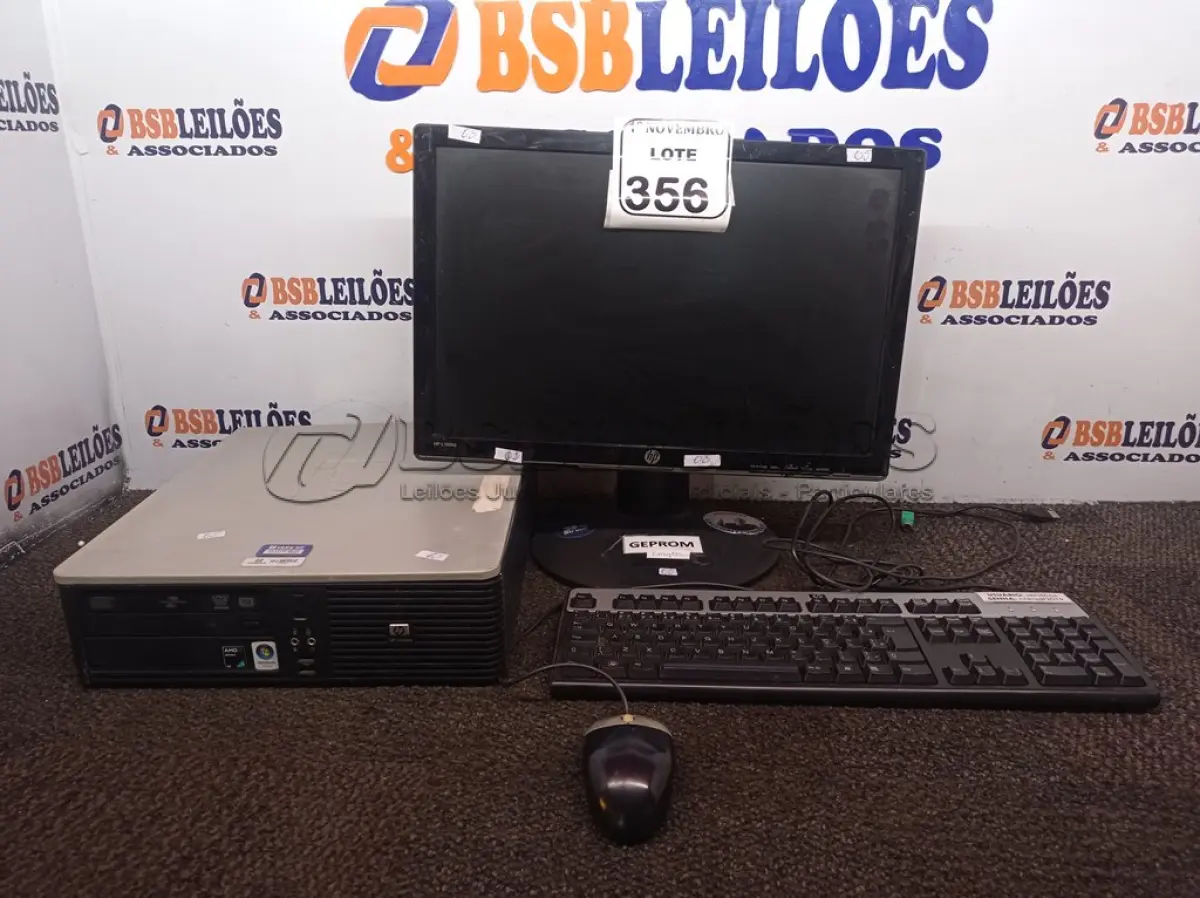 LOTE 356 - 01 CPU HP E 01 MONITOR HP C/TECLADO E MOUSE. (NO ESTADO) ATENÇÃO! FAZER A VISITAÇÃO ANTES DE ARREMATAR, NÃO SABEMOS SE FUNCIONA. LEILÃO NÃO TEM GARANTIA E NEM DEVOLUÇÃO, SUJEITO A POSSÍVEIS AVARIAS VISÍVEIS/OCULTAS E/OU AUSÊNCIA DE COMPONENTES.