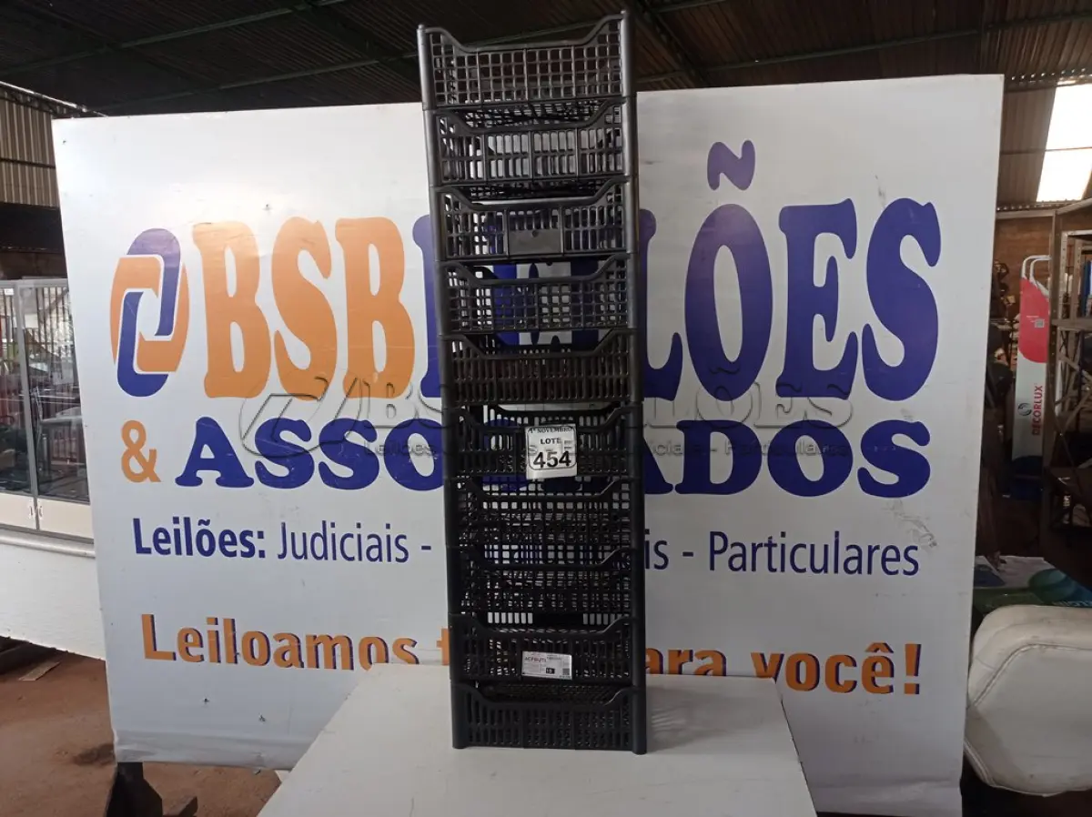 LOTE 454 - 10 CESTAS ORGANIZADORAS NA COR PRETA. (NO ESTADO) ATENÇÃO! FAZER A VISITAÇÃO ANTES DE ARREMATAR, NÃO SABEMOS SE FUNCIONA. LEILÃO NÃO TEM GARANTIA E NEM DEVOLUÇÃO, SUJEITO A POSSÍVEIS AVARIAS VISÍVEIS/OCULTAS E/OU AUSÊNCIA DE COMPONENTES.