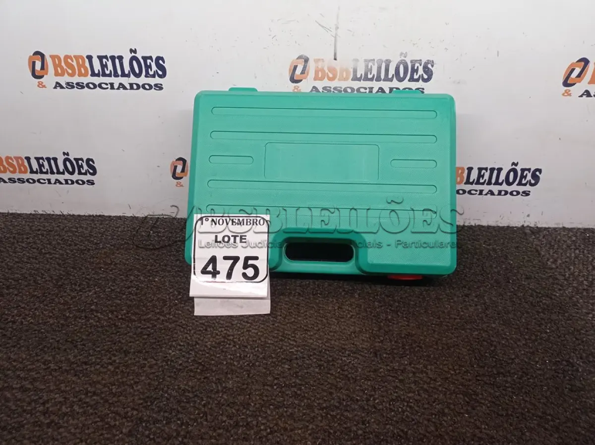 LOTE 475 - 01 APARELHO DE MEDIÇÃO DE ATERRAMENTO. (NO ESTADO) ATENÇÃO! FAZER A VISITAÇÃO ANTES DE ARREMATAR, NÃO SABEMOS SE FUNCIONA. LEILÃO NÃO TEM GARANTIA E NEM DEVOLUÇÃO, SUJEITO A POSSÍVEIS AVARIAS VISÍVEIS/OCULTAS E/OU AUSÊNCIA DE COMPONENTES.