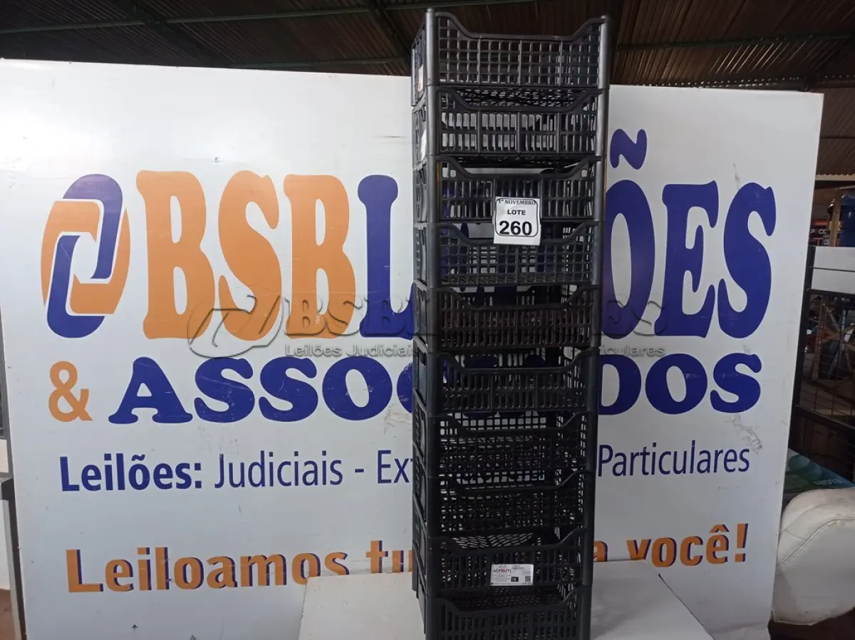 LOTE 260 - 10 CESTAS ORGANIZADORAS NA COR PRETA. (NO ESTADO) ATENÇÃO! FAZER A VISITAÇÃO ANTES DE ARREMATAR, NÃO SABEMOS SE FUNCIONA. LEILÃO NÃO TEM GARANTIA E NEM DEVOLUÇÃO, SUJEITO A POSSÍVEIS AVARIAS VISÍVEIS/OCULTAS E/OU AUSÊNCIA DE COMPONENTES.