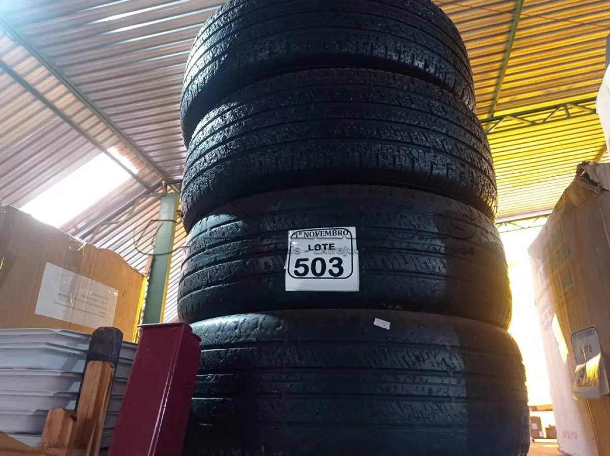 LOTE 503 - 04 PNEUS MEIA-VIDA 265/60/18. (NO ESTADO) ATENÇÃO! FAZER A VISITAÇÃO ANTES DE ARREMATAR, NÃO SABEMOS SE FUNCIONA. LEILÃO NÃO TEM GARANTIA E NEM DEVOLUÇÃO, SUJEITO A POSSÍVEIS AVARIAS VISÍVEIS/OCULTAS E/OU AUSÊNCIA DE COMPONENTES.