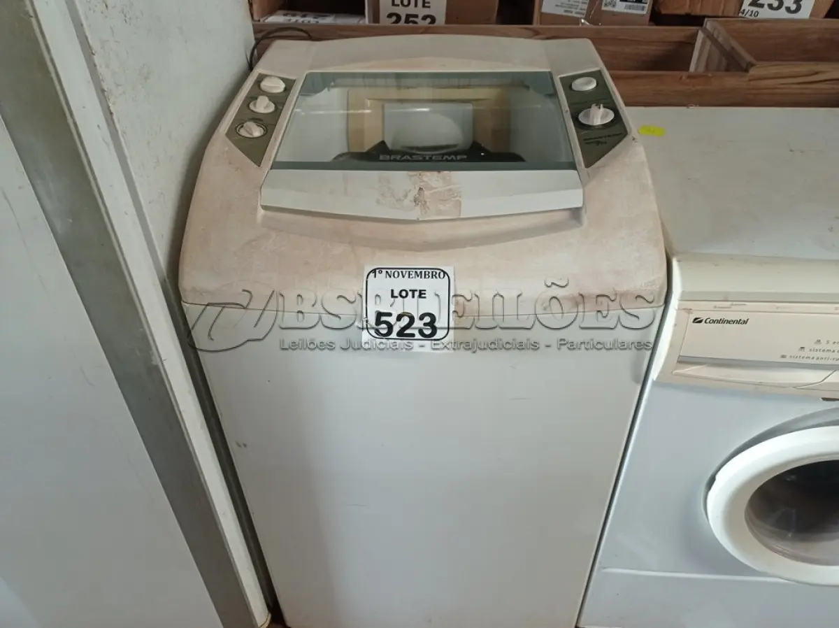LOTE 523 - 01 MÁQUINA DE LAVAR BRASTEMP P/RETIRADA DE PEÇAS. (NO ESTADO) ATENÇÃO! FAZER A VISITAÇÃO ANTES DE ARREMATAR, NÃO SABEMOS SE FUNCIONA. LEILÃO NÃO TEM GARANTIA E NEM DEVOLUÇÃO, SUJEITO A POSSÍVEIS AVARIAS VISÍVEIS/OCULTAS E/OU AUSÊNCIA DE COMPONENTES.