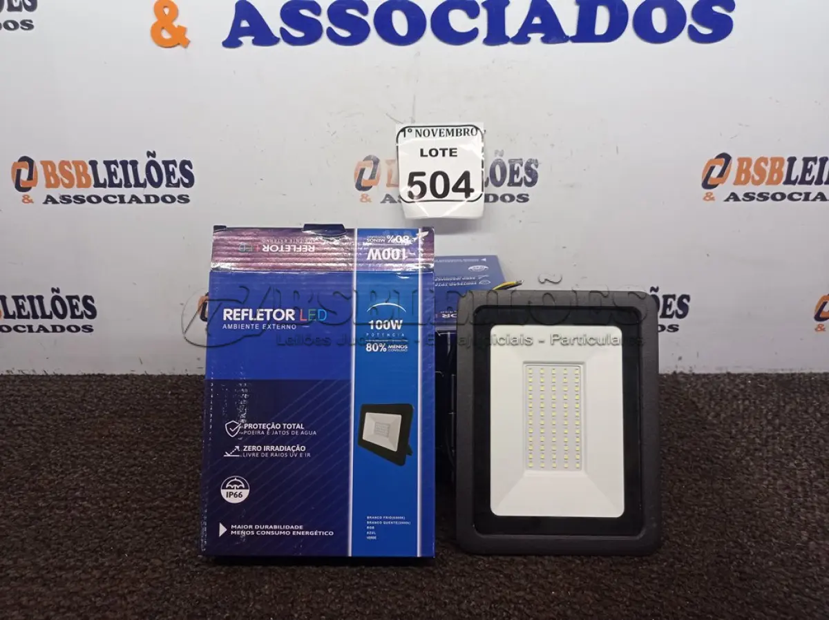 LOTE 504 - 05 REFLETORES LED AMBIENTE EXTERNO100W. (NO ESTADO) ATENÇÃO! FAZER A VISITAÇÃO ANTES DE ARREMATAR, NÃO SABEMOS SE FUNCIONA. LEILÃO NÃO TEM GARANTIA E NEM DEVOLUÇÃO, SUJEITO A POSSÍVEIS AVARIAS VISÍVEIS/OCULTAS E/OU AUSÊNCIA DE COMPONENTES.