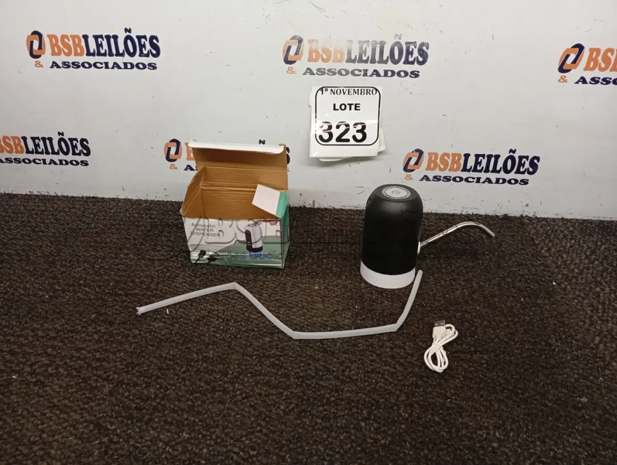 LOTE 323 - 01 BOMBA ELÉTRICA DE ÁGUA P/ GALÕES. (NO ESTADO) ATENÇÃO! FAZER A VISITAÇÃO ANTES DE ARREMATAR, NÃO SABEMOS SE FUNCIONA. LEILÃO NÃO TEM GARANTIA E NEM DEVOLUÇÃO, SUJEITO A POSSÍVEIS AVARIAS VISÍVEIS/OCULTAS E/OU AUSÊNCIA DE COMPONENTES.