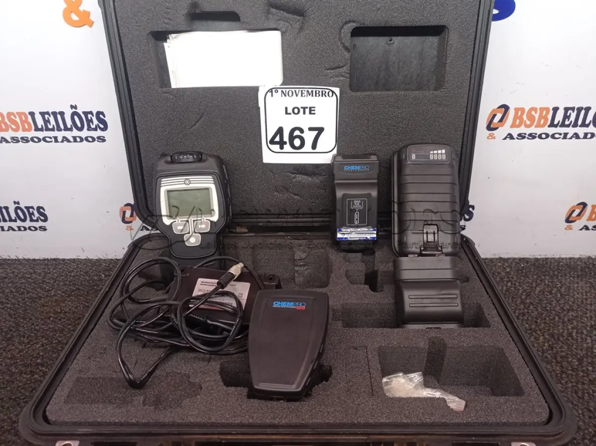 LOTE 467 - 01 MEDIDOR DE GÁS MARCA CHEMPRO100. (NO ESTADO) ATENÇÃO! FAZER A VISITAÇÃO ANTES DE ARREMATAR, NÃO SABEMOS SE FUNCIONA. LEILÃO NÃO TEM GARANTIA E NEM DEVOLUÇÃO, SUJEITO A POSSÍVEIS AVARIAS VISÍVEIS/OCULTAS E/OU AUSÊNCIA DE COMPONENTES.