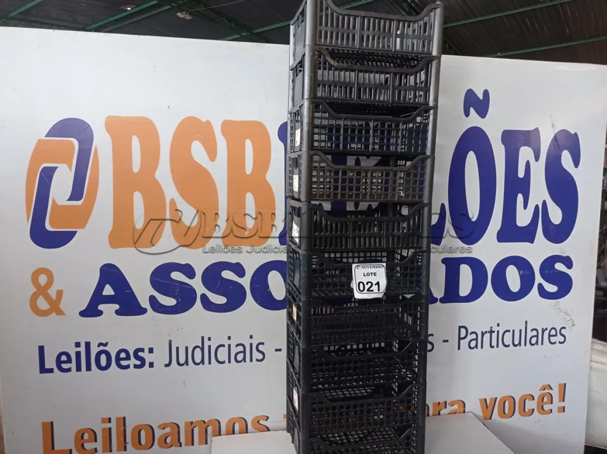 LOTE 021 - 10 CESTAS ORGANIZADORAS DE PLÁSTICO (NOVO). (NO ESTADO) ATENÇÃO! FAZER A VISITAÇÃO ANTES DE ARREMATAR, NÃO SABEMOS SE FUNCIONA. LEILÃO NÃO TEM GARANTIA E NEM DEVOLUÇÃO, SUJEITO A POSSÍVEIS AVARIAS VISÍVEIS/OCULTAS E/OU AUSÊNCIA DE COMPONENTES.