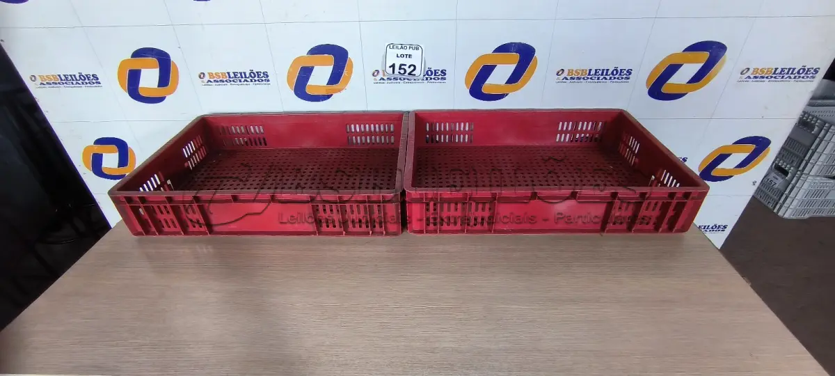 LOTE 152 - 02 CAIXAS ORGANIZADORAS EM PLÁSTICO NA COR VERMELHA. (NO ESTADO) ATENÇÃO! FAZER A VISITAÇÃO ANTES DE ARREMATAR, NÃO SABEMOS SE FUNCIONA. LEILÃO NÃO TEM GARANTIA E NEM DEVOLUÇÃO, SUJEITO A POSSÍVEIS AVARIAS VISÍVEIS/OCULTAS E/OU AUSÊNCIA DE COMPONENTES.