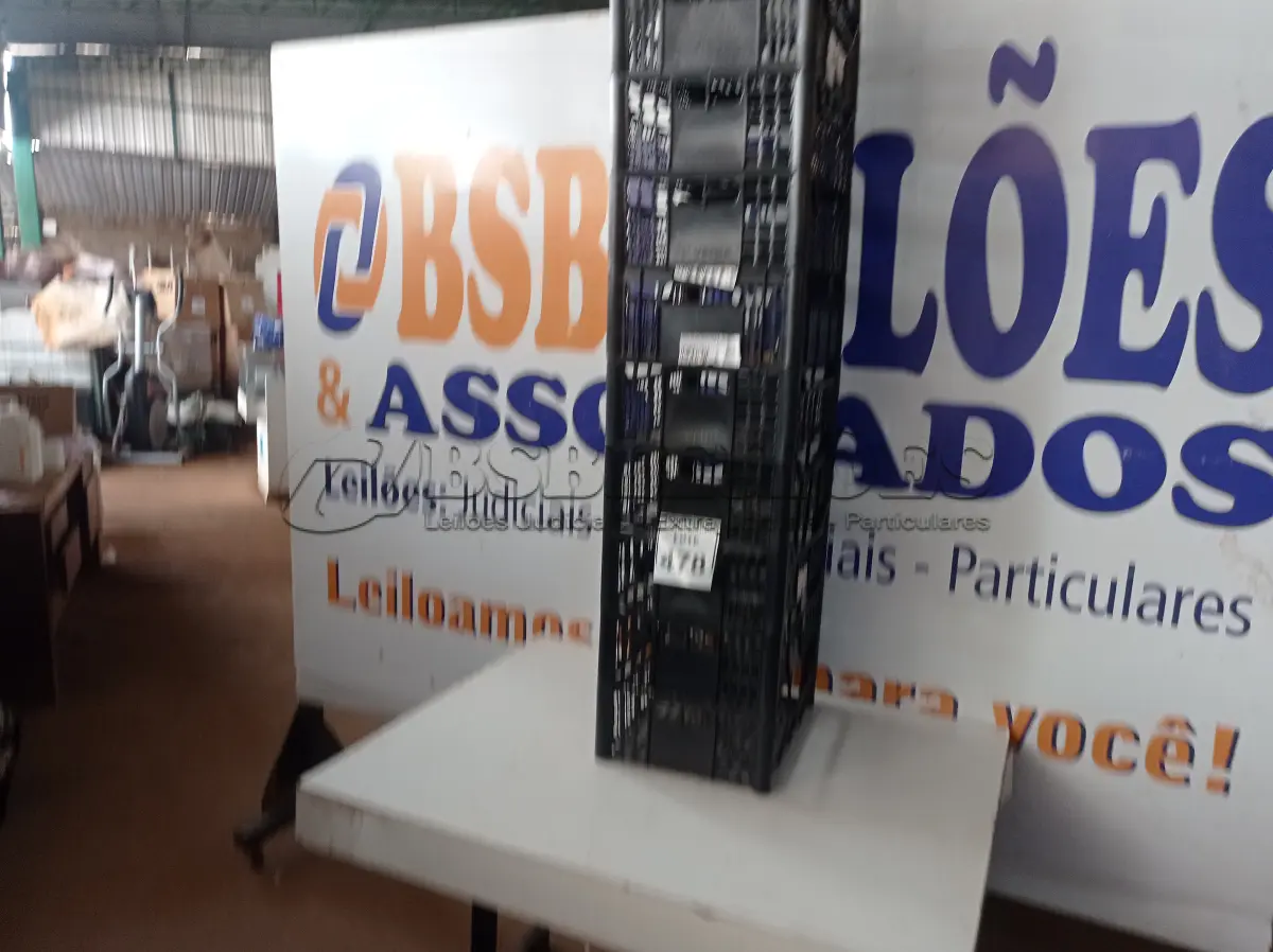 LOTE 478 - 10 CESTAS ORGANIZADORAS NA COR PRETA. (NO ESTADO) ATENÇÃO! FAZER A VISITAÇÃO ANTES DE ARREMATAR, NÃO SABEMOS SE FUNCIONA. LEILÃO NÃO TEM GARANTIA E NEM DEVOLUÇÃO, SUJEITO A POSSÍVEIS AVARIAS VISÍVEIS/OCULTAS E/OU AUSÊNCIA DE COMPONENTES.