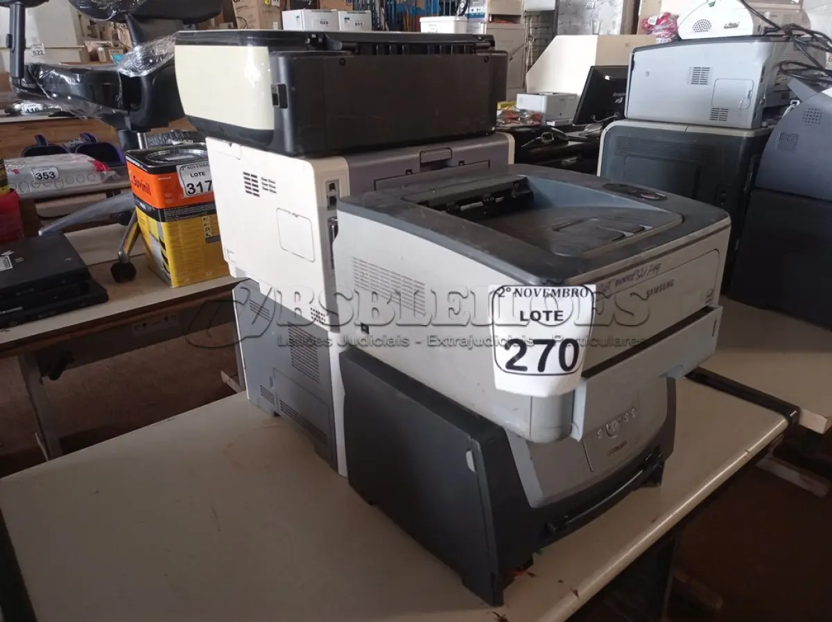LOTE 270 - 05 IMPRESSORAS MARCAS E MODELOS DIVERSOS. (NO ESTADO) ATENÇÃO! FAZER A VISITAÇÃO ANTES DE ARREMATAR, NÃO SABEMOS SE FUNCIONA. LEILÃO NÃO TEM GARANTIA E NEM DEVOLUÇÃO, SUJEITO A POSSÍVEIS AVARIAS VISÍVEIS/OCULTAS E/OU AUSÊNCIA DE COMPONENTES.