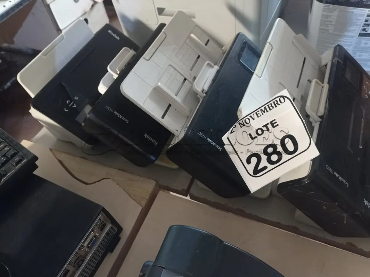 LOTE 280 - 04 SCANNER’S MARCA KODAK. (NO ESTADO) ATENÇÃO! FAZER A VISITAÇÃO ANTES DE ARREMATAR, NÃO SABEMOS SE FUNCIONA. LEILÃO NÃO TEM GARANTIA E NEM DEVOLUÇÃO, SUJEITO A POSSÍVEIS AVARIAS VISÍVEIS/OCULTAS E/OU AUSÊNCIA DE COMPONENTES.