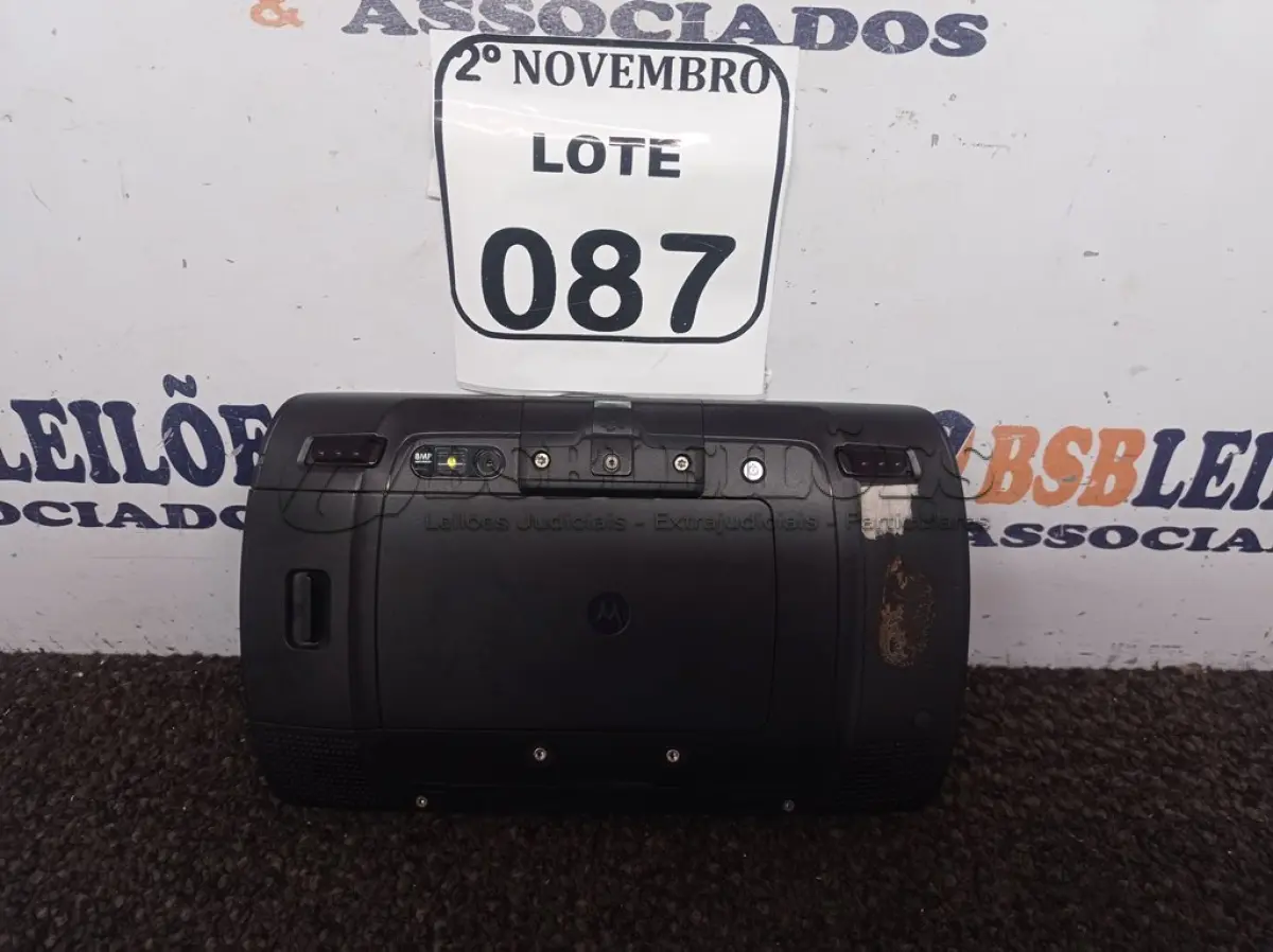 LOTE 087 - 01 TABLET MARCA MOTOROLA MODELO ET1 S/CARREGADOR. (NO ESTADO) ATENÇÃO! FAZER A VISITAÇÃO ANTES DE ARREMATAR, NÃO SABEMOS SE FUNCIONA. LEILÃO NÃO TEM GARANTIA E NEM DEVOLUÇÃO, SUJEITO A POSSÍVEIS AVARIAS VISÍVEIS/OCULTAS E/OU AUSÊNCIA DE COMPONENTES.