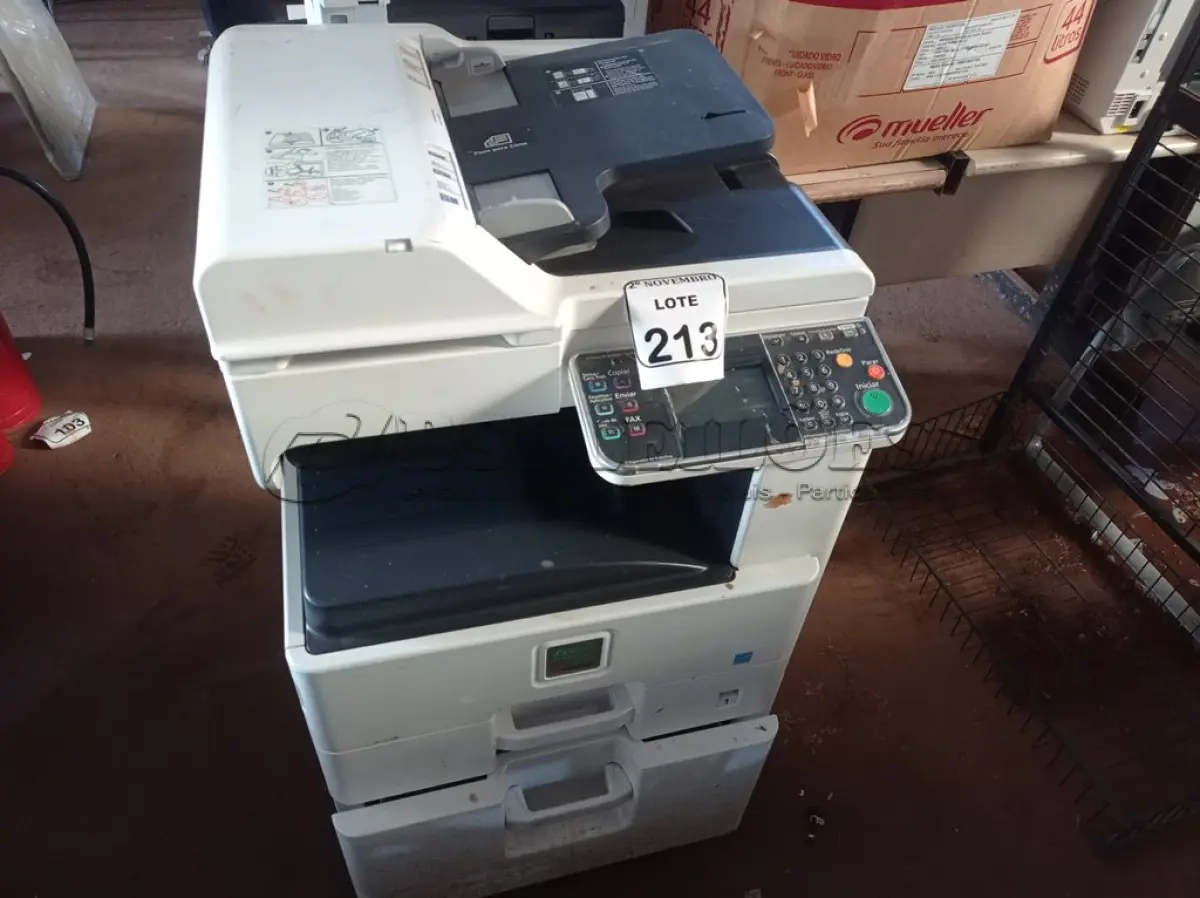 LOTE 213 - 01 COPIADORA MULTIFUNCIONAL MARCA KYOCERA MODELO ECOSYR FS-6525MFP. (NO ESTADO) ATENÇÃO! FAZER A VISITAÇÃO ANTES DE ARREMATAR, NÃO SABEMOS SE FUNCIONA. LEILÃO NÃO TEM GARANTIA E NEM DEVOLUÇÃO, SUJEITO A POSSÍVEIS AVARIAS VISÍVEIS/OCULTAS E/OU AUSÊNCIA DE COMPONENTES.
