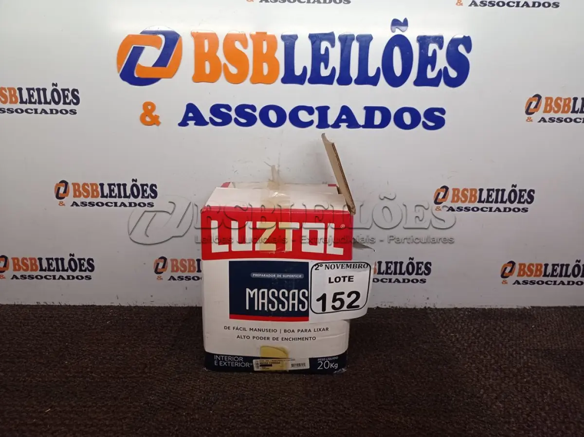 LOTE 152 - 01 MASSA CORRIDA MARCA LUZTOL 20KG(NOVO). (NO ESTADO) ATENÇÃO! FAZER A VISITAÇÃO ANTES DE ARREMATAR, NÃO SABEMOS SE FUNCIONA. LEILÃO NÃO TEM GARANTIA E NEM DEVOLUÇÃO, SUJEITO A POSSÍVEIS AVARIAS VISÍVEIS/OCULTAS E/OU AUSÊNCIA DE COMPONENTES.