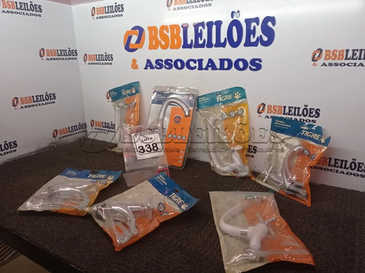 LOTE 338 - 06 TORNEIRAS MODELOS DIVERSOS MARCA TIGRE(NOVO). (NO ESTADO) ATENÇÃO! FAZER A VISITAÇÃO ANTES DE ARREMATAR, NÃO SABEMOS SE FUNCIONA. LEILÃO NÃO TEM GARANTIA E NEM DEVOLUÇÃO, SUJEITO A POSSÍVEIS AVARIAS VISÍVEIS/OCULTAS E/OU AUSÊNCIA DE COMPONENTES.
