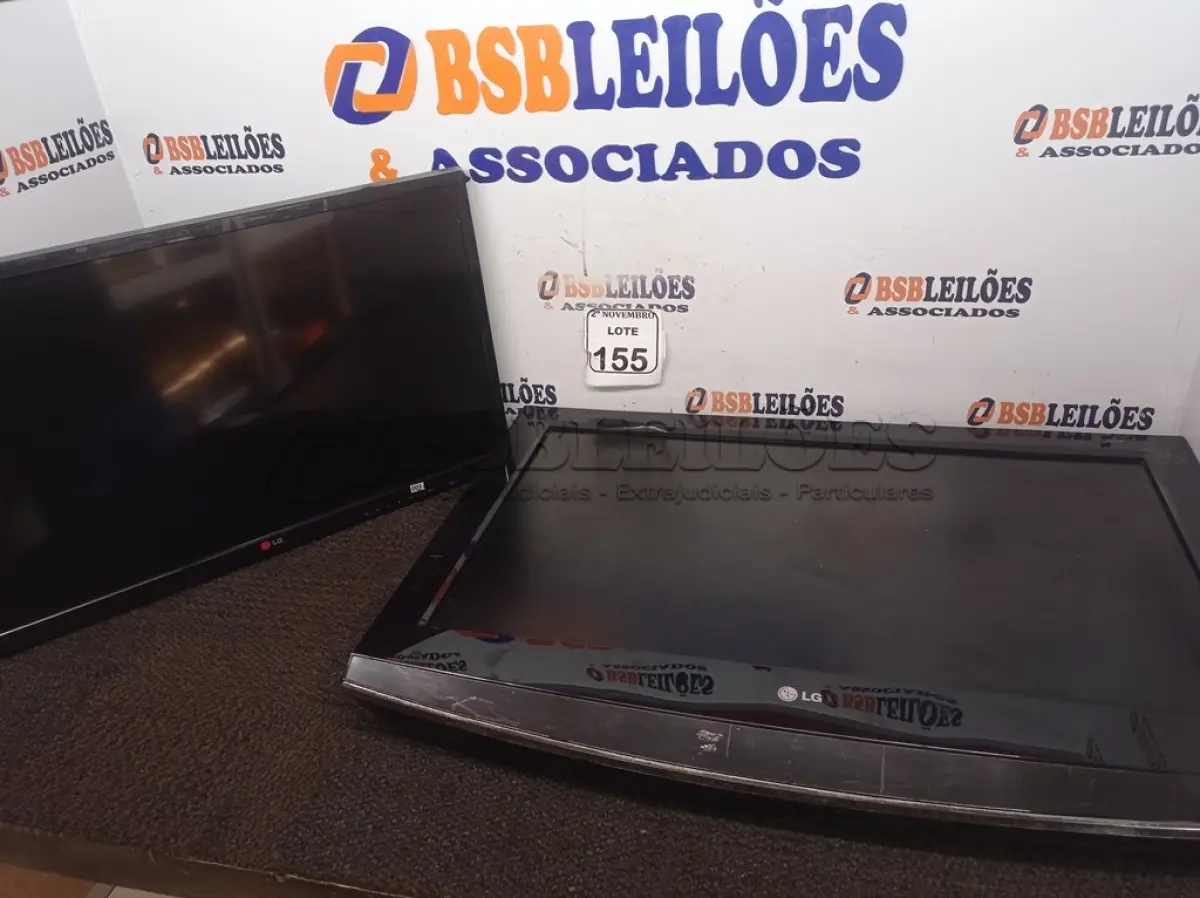 LOTE 155 - 02 TV’S MARCA LG 32” E 29”. (NO ESTADO) ATENÇÃO! FAZER A VISITAÇÃO ANTES DE ARREMATAR, NÃO SABEMOS SE FUNCIONA. LEILÃO NÃO TEM GARANTIA E NEM DEVOLUÇÃO, SUJEITO A POSSÍVEIS AVARIAS VISÍVEIS/OCULTAS E/OU AUSÊNCIA DE COMPONENTES.