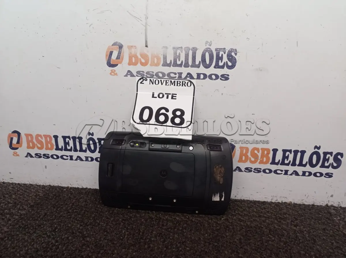 LOTE 068 - 01 TABLET MARCA MOTOROLA MODELO ET1 S/CARREGADOR. (NO ESTADO) ATENÇÃO! FAZER A VISITAÇÃO ANTES DE ARREMATAR, NÃO SABEMOS SE FUNCIONA. LEILÃO NÃO TEM GARANTIA E NEM DEVOLUÇÃO, SUJEITO A POSSÍVEIS AVARIAS VISÍVEIS/OCULTAS E/OU AUSÊNCIA DE COMPONENTES.