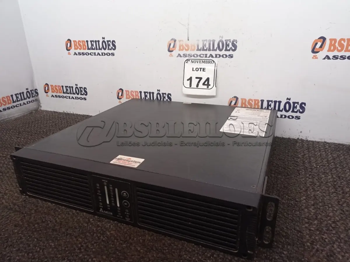 LOTE 174 - 01 NOBREAK MARCA DELTA. (NO ESTADO) ATENÇÃO! FAZER A VISITAÇÃO ANTES DE ARREMATAR, NÃO SABEMOS SE FUNCIONA. LEILÃO NÃO TEM GARANTIA E NEM DEVOLUÇÃO, SUJEITO A POSSÍVEIS AVARIAS VISÍVEIS/OCULTAS E/OU AUSÊNCIA DE COMPONENTES.