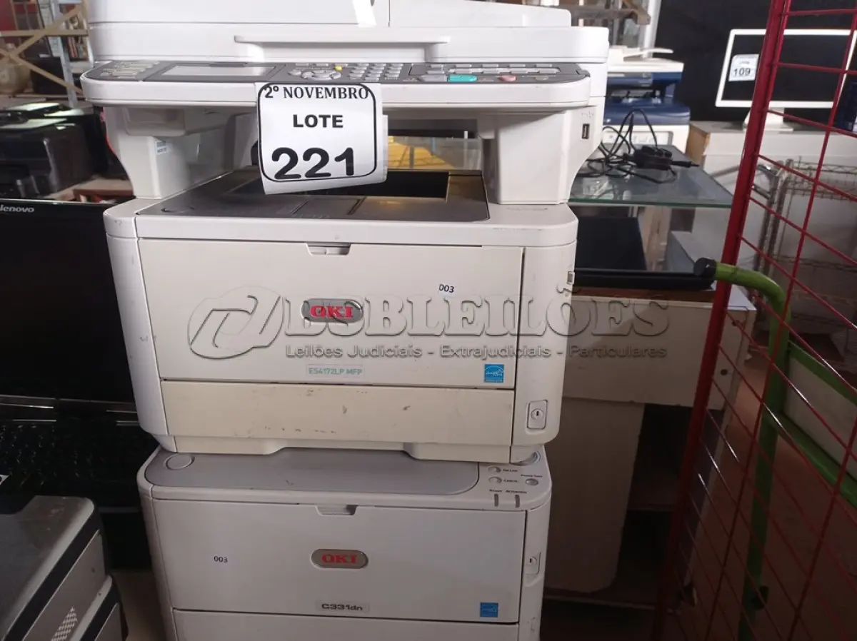 LOTE 221 - 02 IMPRESSORAS MARCA OKI SENDO UMA MULTIFUNCIONAL. (NO ESTADO) ATENÇÃO! FAZER A VISITAÇÃO ANTES DE ARREMATAR, NÃO SABEMOS SE FUNCIONA. LEILÃO NÃO TEM GARANTIA E NEM DEVOLUÇÃO, SUJEITO A POSSÍVEIS AVARIAS VISÍVEIS/OCULTAS E/OU AUSÊNCIA DE COMPONENTES.
