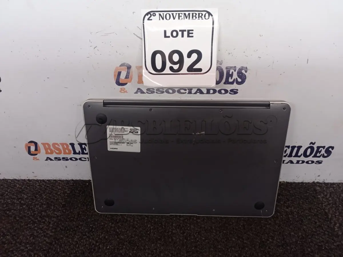 LOTE 092 - 01 NOTEBOOK MARCA POSITIVO. (NO ESTADO) ATENÇÃO! FAZER A VISITAÇÃO ANTES DE ARREMATAR, NÃO SABEMOS SE FUNCIONA. LEILÃO NÃO TEM GARANTIA E NEM DEVOLUÇÃO, SUJEITO A POSSÍVEIS AVARIAS VISÍVEIS/OCULTAS E/OU AUSÊNCIA DE COMPONENTES.